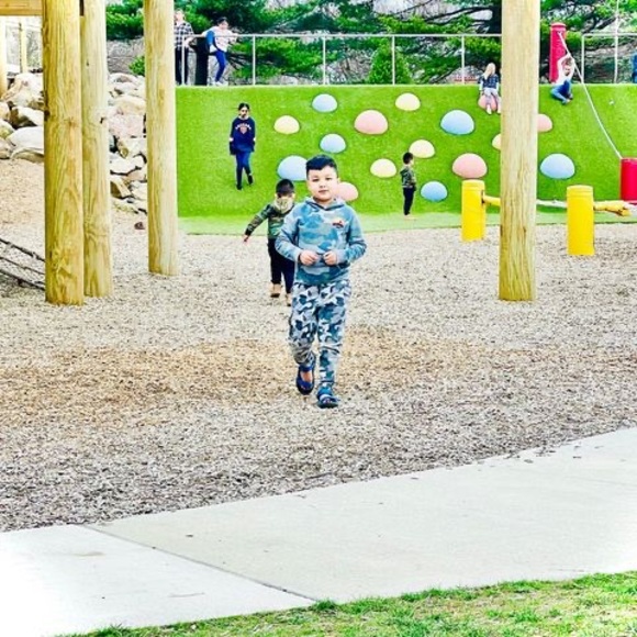 Meet your Posher, Tasallah - Picture 1 of 1